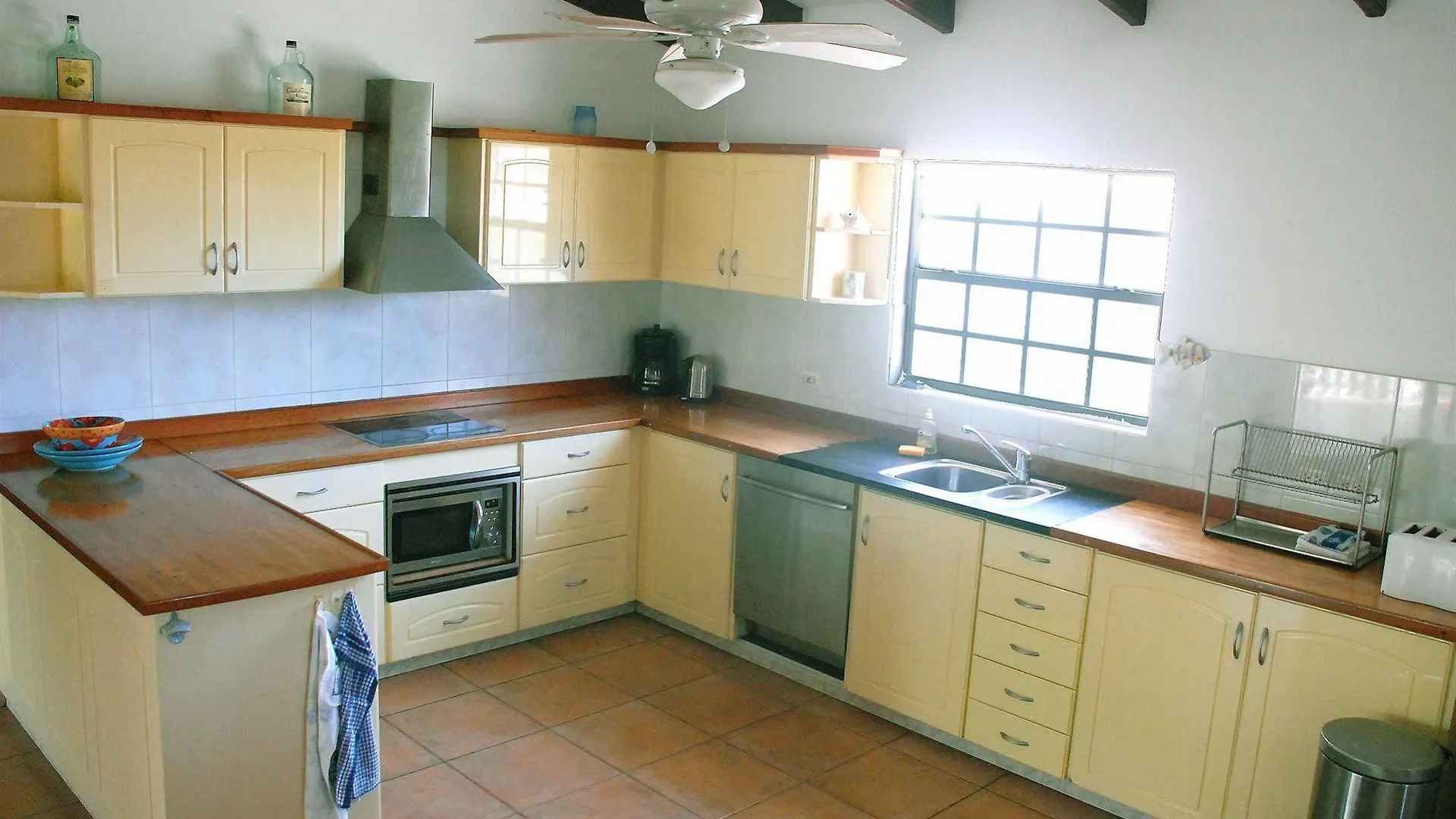 *** Lejlighedshotel Yacht Club Apartments Bonaire Bonaire, Sint Eustatius & Saba