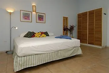 Yacht Club Apartments Bonaire 3*,  Bonaire, Saint Eustatius y Saba