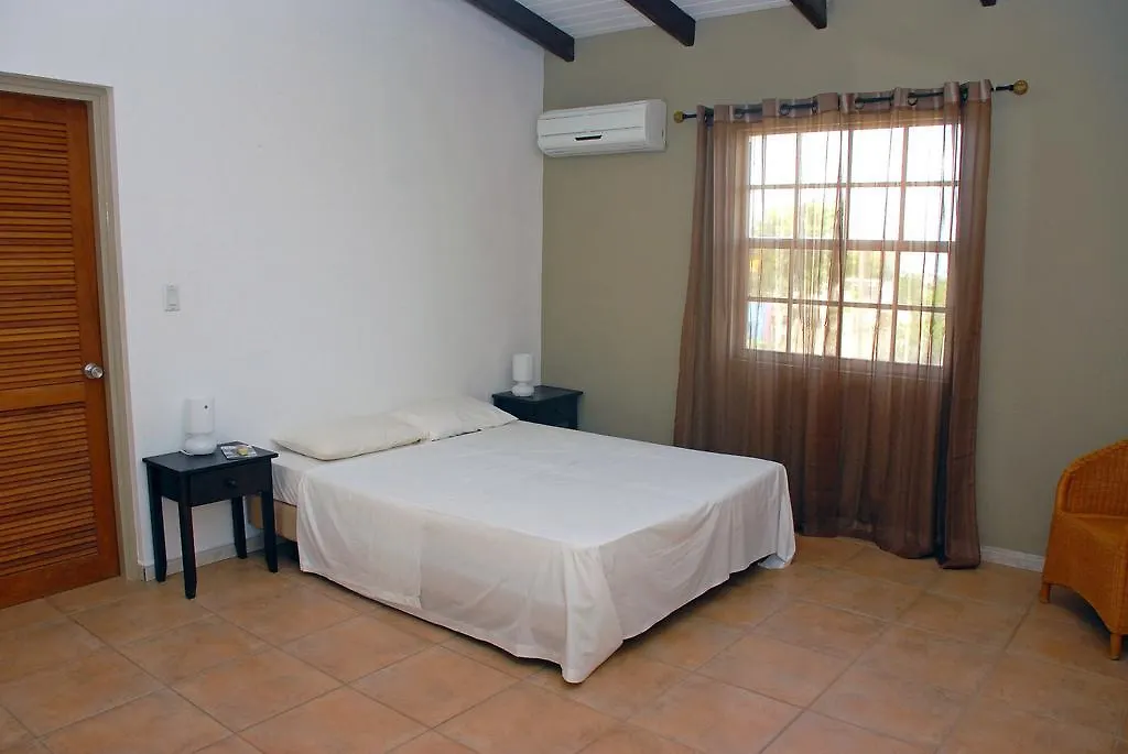 Yacht Club Apartments Bonaire Bonaire, Saint Eustatius y Saba