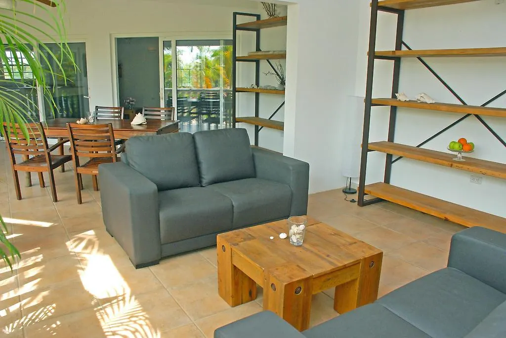 Yacht Club Apartments Bonaire Apartahotel
